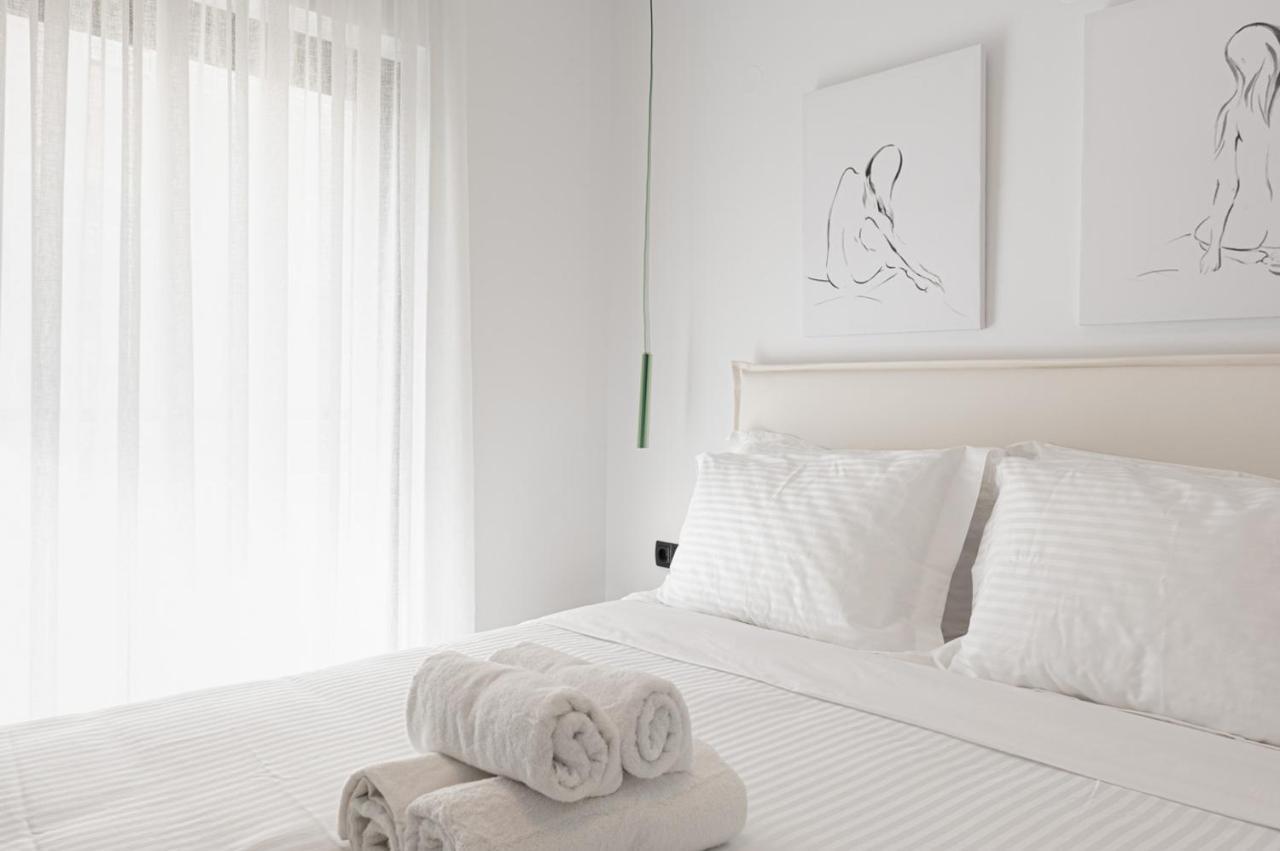 Lux Apt Next To Port & City Center Ираклион Экстерьер фото