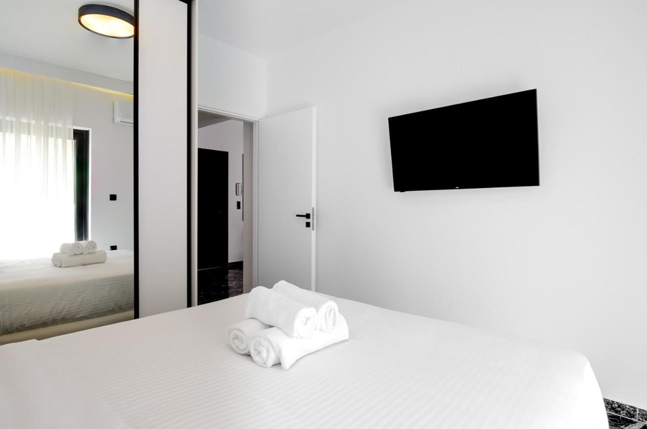 Lux Apt Next To Port & City Center Ираклион Экстерьер фото